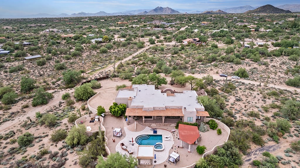 Professional Drone Photos by Snap2Close Real Estate Photography serving Phoenix, Tucson, Dallas, Ft. Worth, Tampa and NYC.
