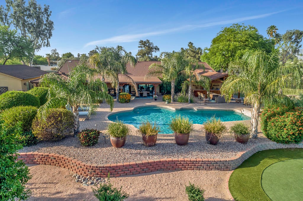 Professional Drone Photos by Snap2Close Real Estate Photography serving Phoenix, Tucson, Dallas, Ft. Worth, Tampa and NYC.