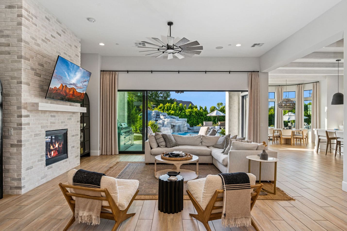 Snap2Close Real Estate Photography Slideshow in Phoenix, Scottsdale, Tucson, Dallas, Ft Worth, and Tampa