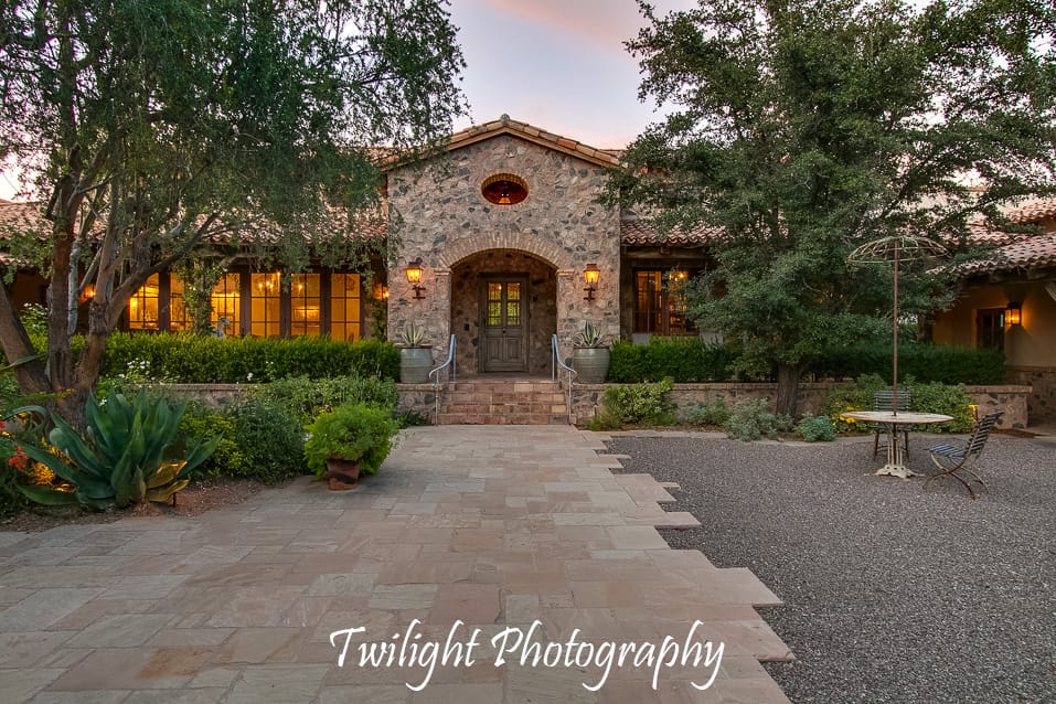 Twilight Photography by Snap2Close